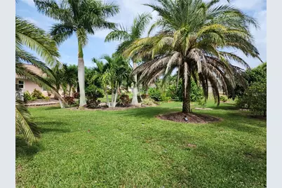 266 Long Meadow Lane, Rotonda West, FL 33947 - Photo 2