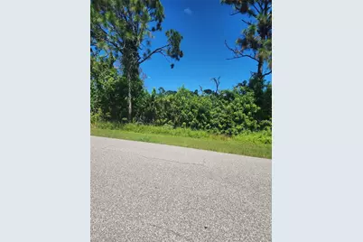 12282 Appleberg Circle, Port Charlotte, FL 33981 - Photo 20