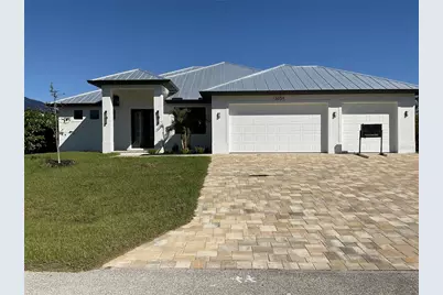 13654 Allamanda Circle, Port Charlotte, FL 33981 - Photo 2