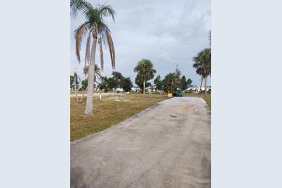 7482 Fulmar Avenue, Port Charlotte, FL 33981 - Photo 2