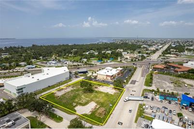 23041 Harborview Road, Port Charlotte, FL 33980 - Photo 12
