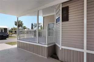 2100 Kings Hwy, Port Charlotte, FL 33980 - Photo 4