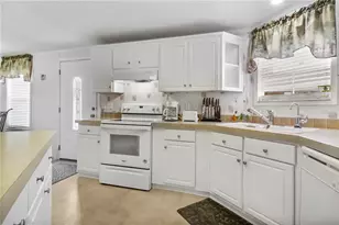 2100 Kings Hwy, Port Charlotte, FL 33980 - Photo 18