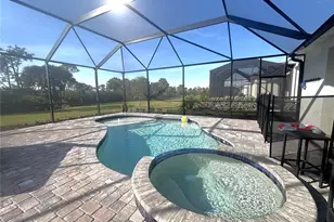 17455 Jadestone Ct, Venice, FL 34293 - Photo 2