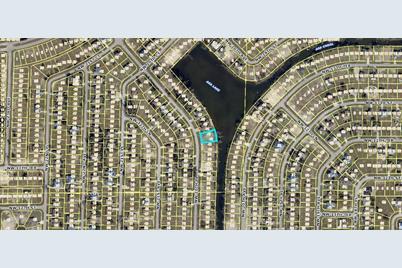 1213 NW 20th Place, Cape Coral, FL 33993 - Photo 2