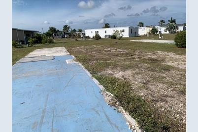 7399 Beckley Street, Port Charlotte, FL 33981 - Photo 2