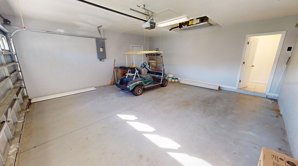 10185 Arrowhead Dr, Punta Gorda FL 33955-4704 exterior