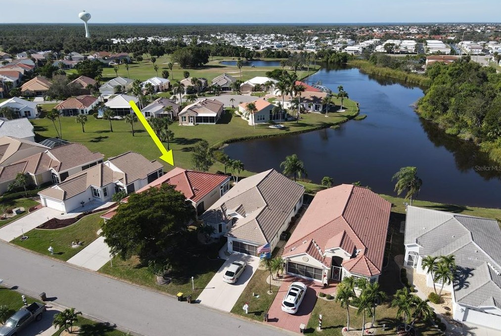 10185 Arrowhead Dr, Punta Gorda FL 33955-4704 exterior