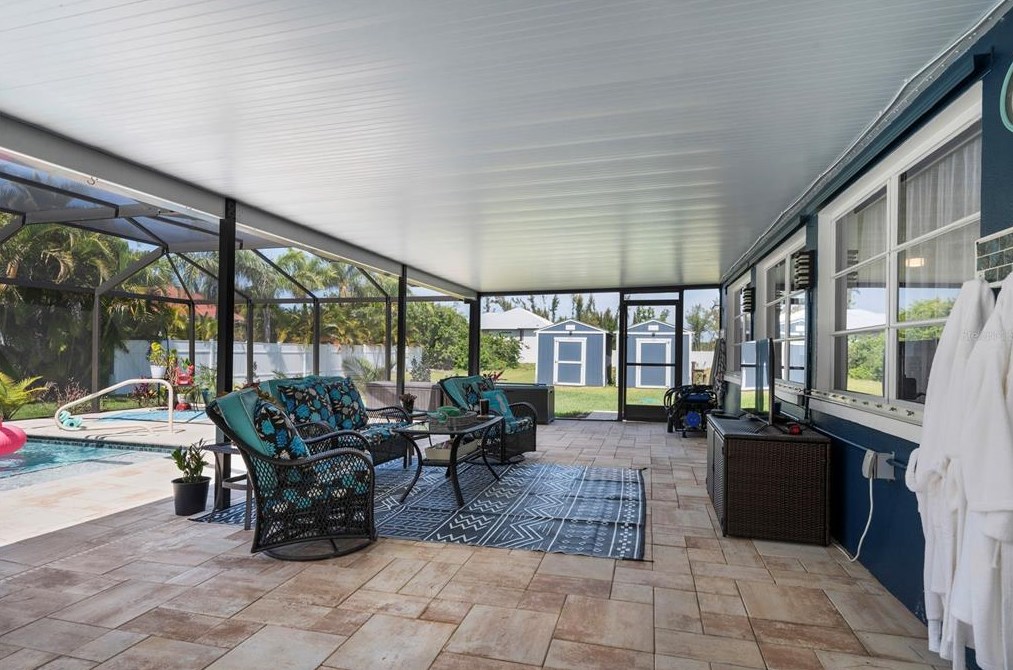 3319 Palm Dr, Punta Gorda FL  33950-3117 exterior