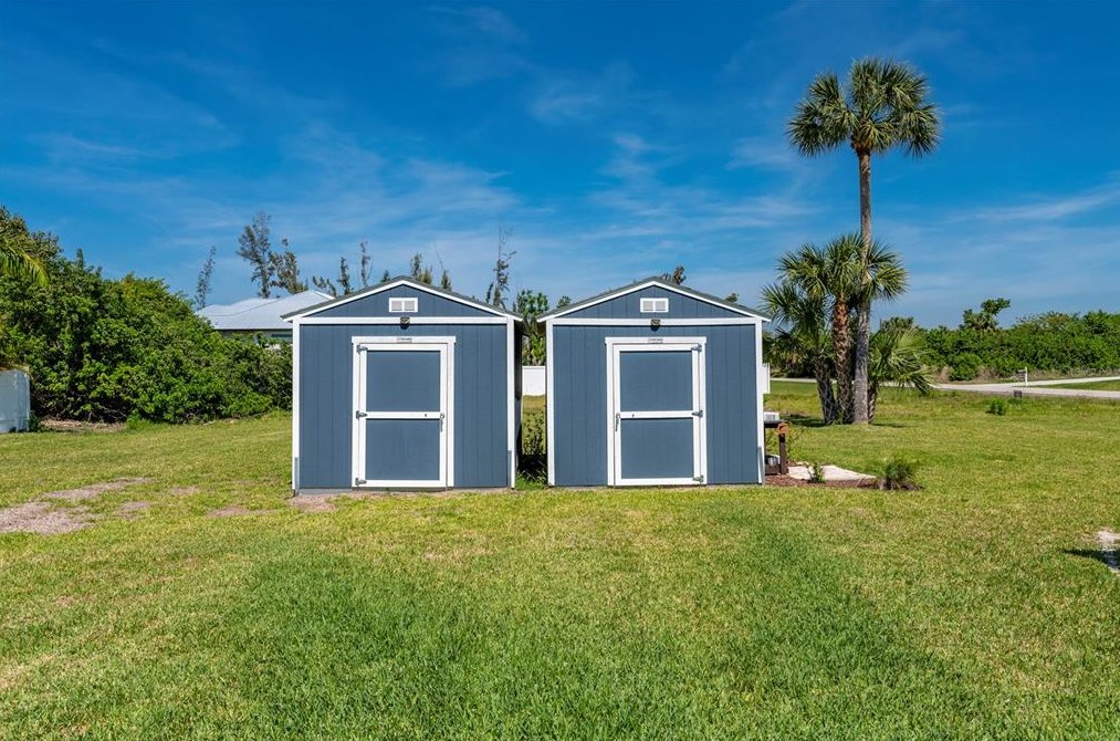 3319 Palm Dr, Punta Gorda FL  33950-3117 exterior