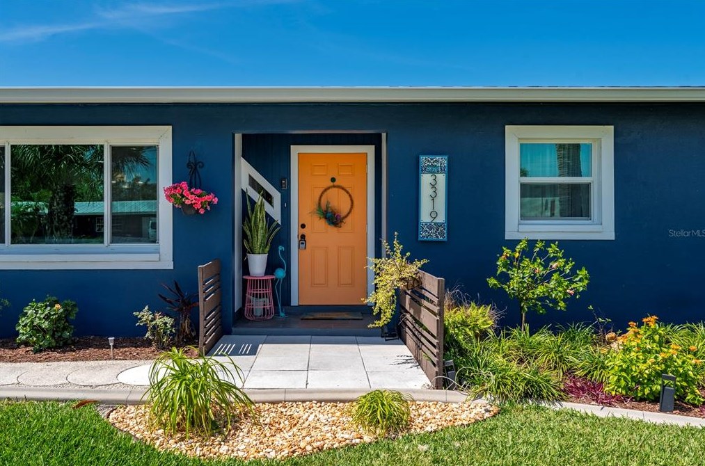 3319 Palm Dr, Punta Gorda FL  33950-3117 exterior