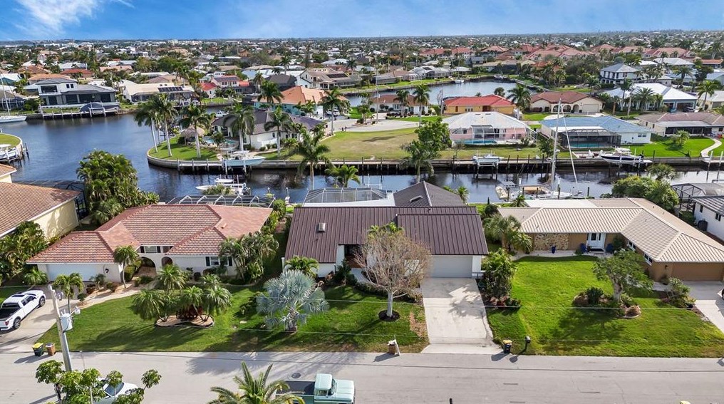 2824 Coral Way, Punta Gorda FL 33950-5033 exterior