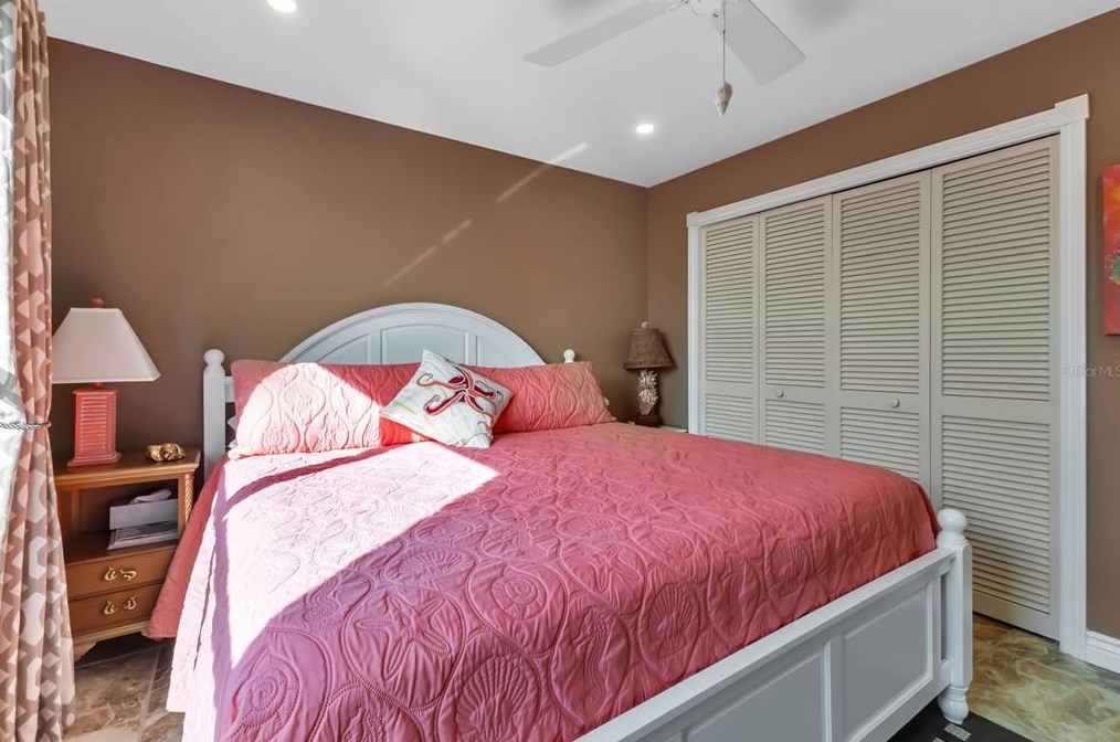 2824 Coral Way, Punta Gorda FL 33950-5033 exterior