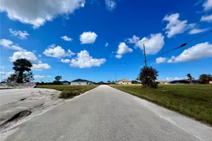 4103 NW 39th St, Cape Coral, FL 33993 - Photo 4