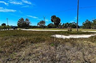 8153 Moyer Ln, Bokeelia, FL 33922 - Photo 6