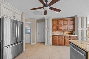 1315 Appian Dr - Photo 12