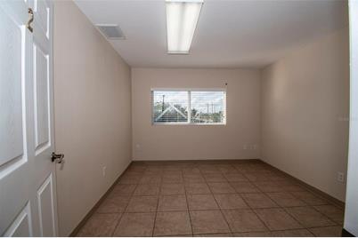 3221 Tamiami Trl #16, Port Charlotte, FL 33952 - Photo 36