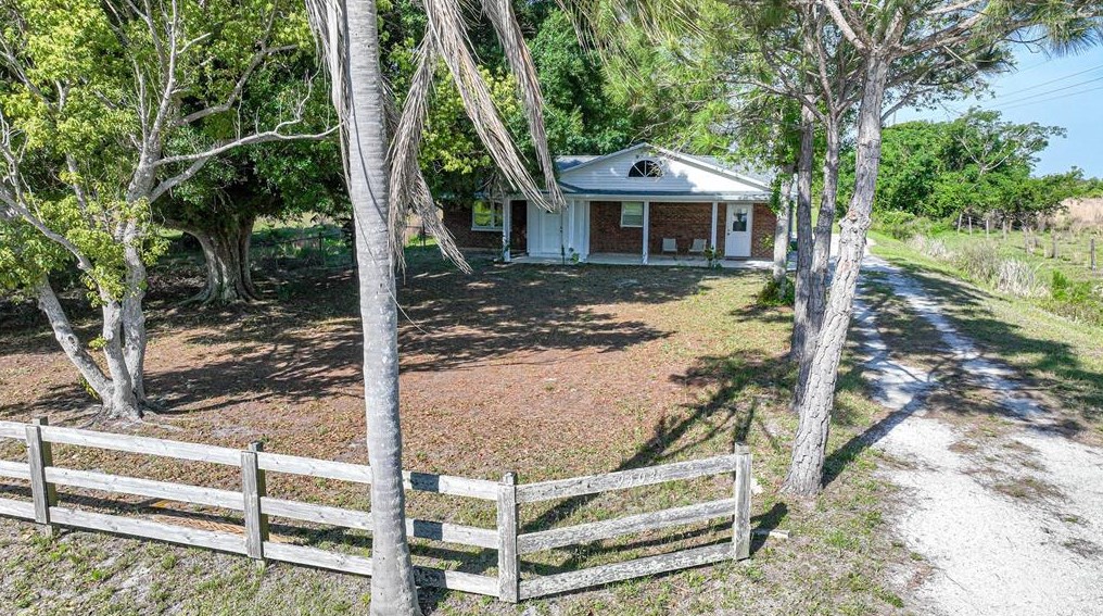 9403 Se English Ave, Arcadia, FL 34266