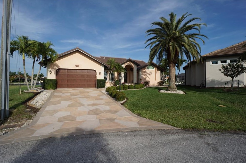 605 Candia Ct, Punta Gorda, FL 33950