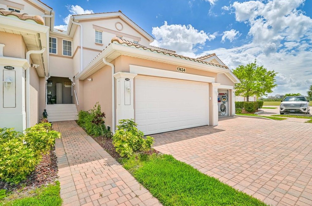 17434 Boca Vista Rd, Punta Gorda, FL 33955-4423