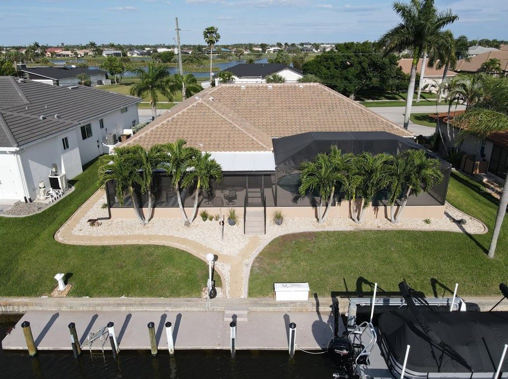 530 Monaco Dr, Punta Gorda FL 33950-7814 exterior