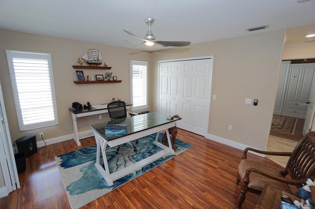 530 Monaco Dr, Punta Gorda FL 33950-7814 exterior