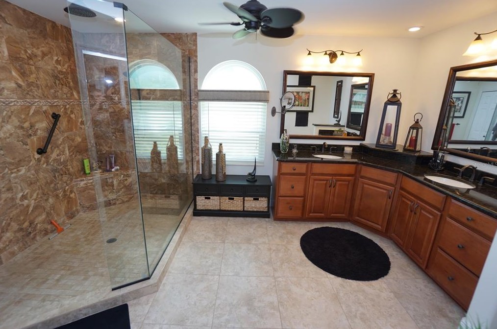 530 Monaco Dr, Punta Gorda FL 33950-7814 exterior