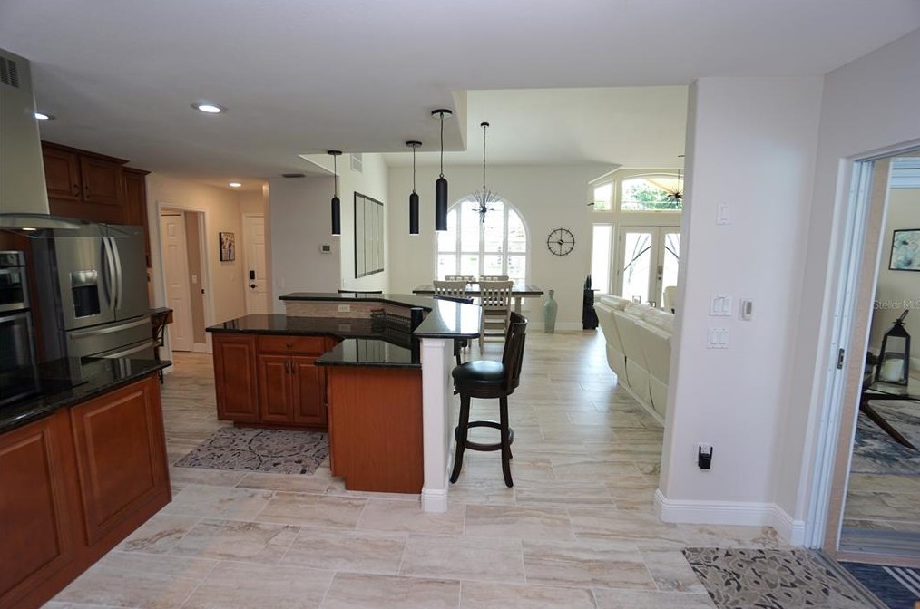 530 Monaco Dr, Punta Gorda FL 33950-7814 exterior