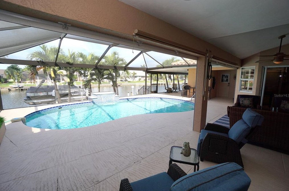 530 Monaco Dr, Punta Gorda FL 33950-7814 exterior