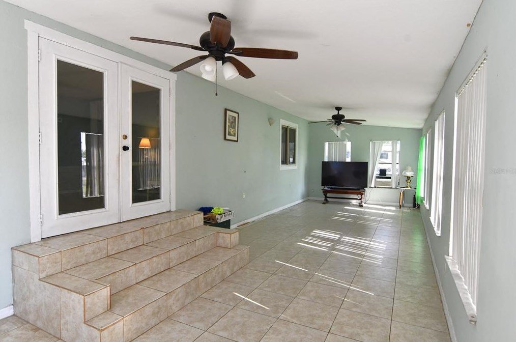6017 Rumford St, Punta Gorda, FL 33950