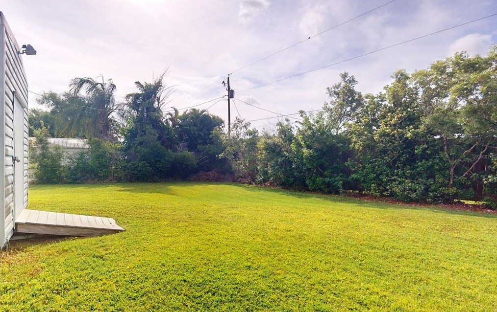 1425 Plum Dr, Arcadia FL  34266-7477 exterior