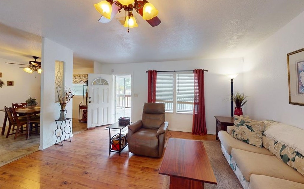 1425 Plum Dr, Arcadia FL  34266-7477 exterior