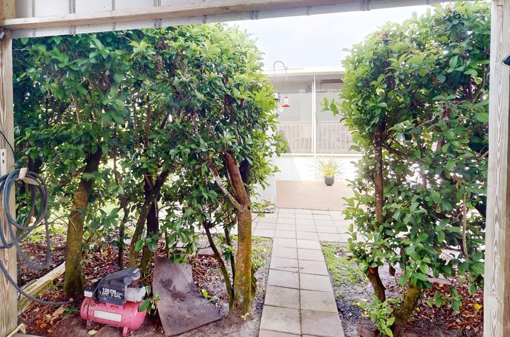 1425 Plum Dr, Arcadia FL  34266-7477 exterior