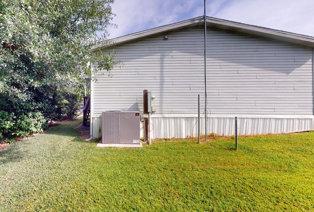 1425 Plum Dr, Arcadia FL  34266-7477 exterior