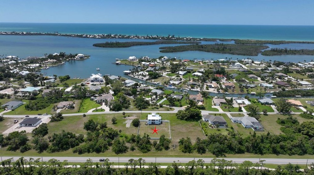 400 Spaniards Rd, Placida, FL 33946