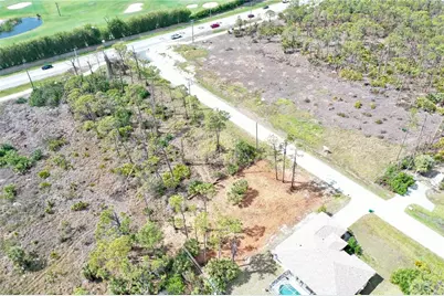 8905 Bantry Bay, Englewood, FL 34224 - Photo 12