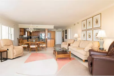 2675 Gulf Of Mexico Drive #204, Longboat Key, FL 34228 - Photo 10