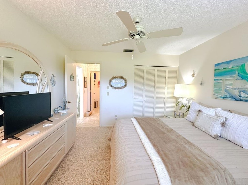 1987 Nuremberg Blvd, Punta Gorda FL  33983-6001 exterior