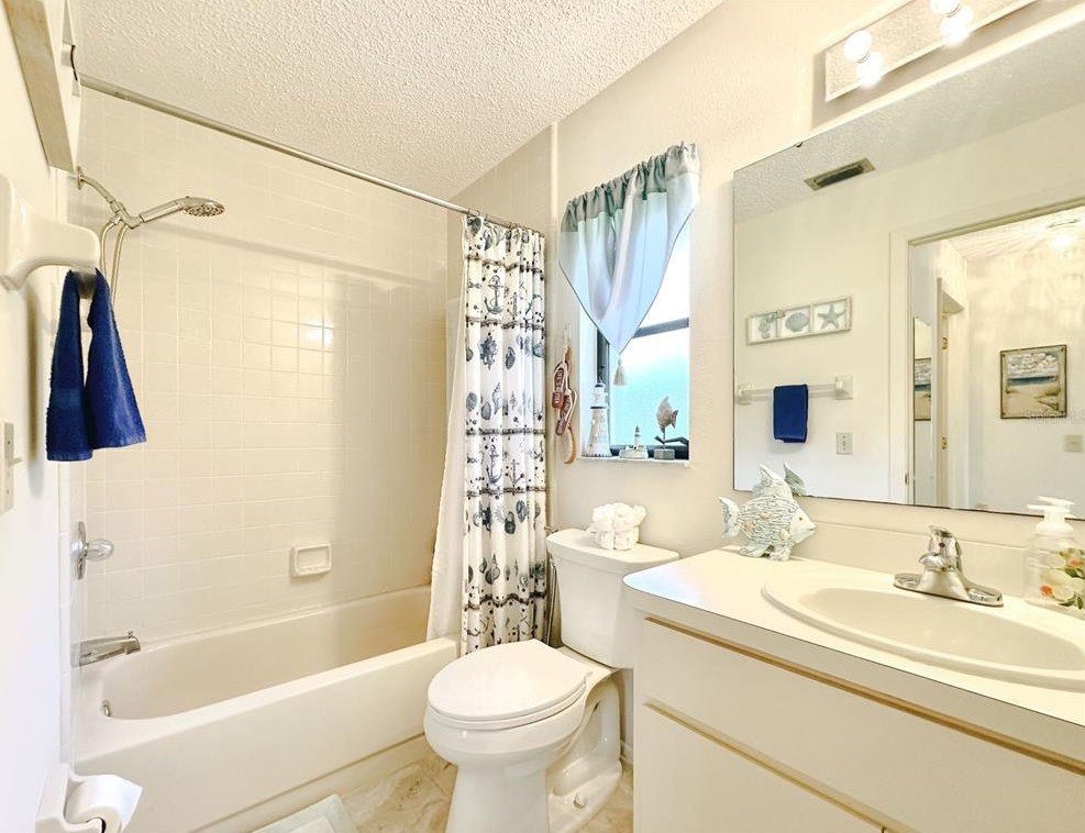 1987 Nuremberg Blvd, Punta Gorda FL  33983-6001 exterior
