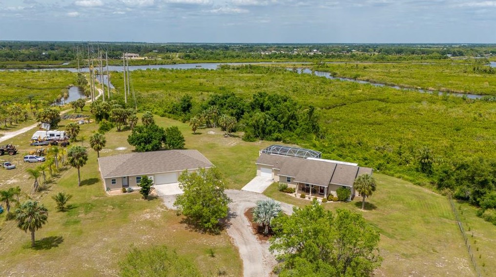 38883 Washington Loop Rd, Punta Gorda FL 33982-9532 exterior