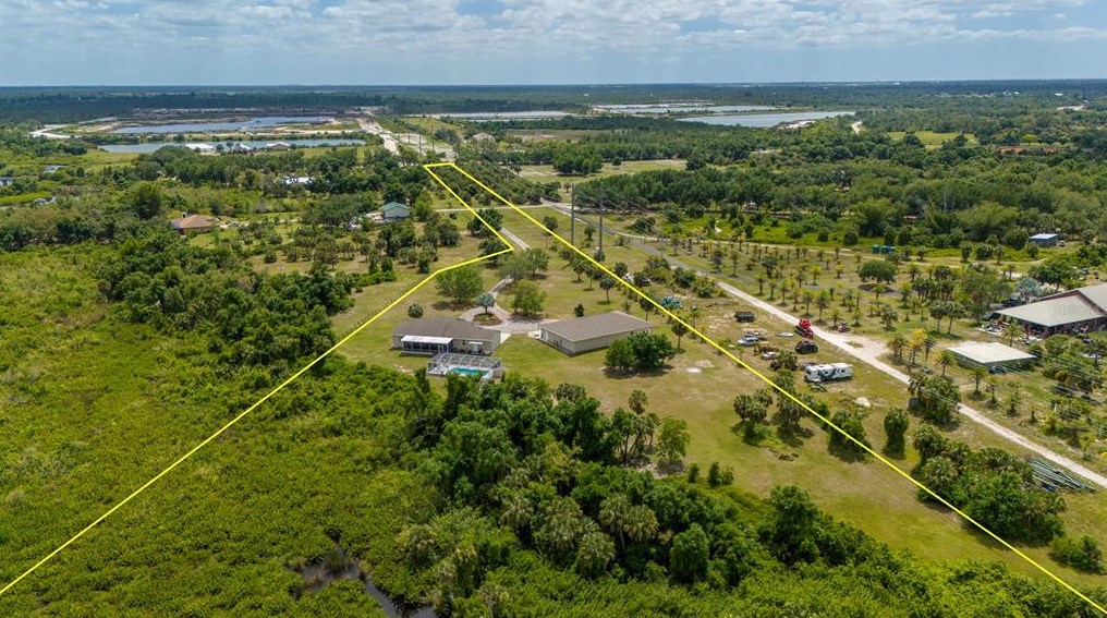 38883 Washington Loop Rd, Punta Gorda FL 33982-9532 exterior