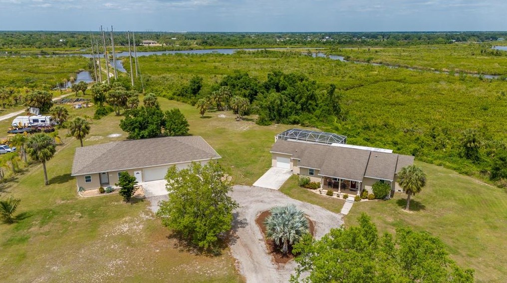 38883 Washington Loop Rd, Punta Gorda FL 33982-9532 exterior