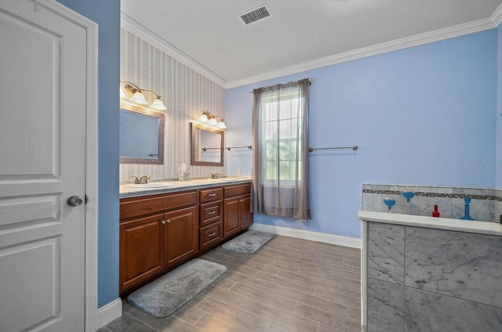 38883 Washington Loop Rd, Punta Gorda FL 33982-9532 exterior