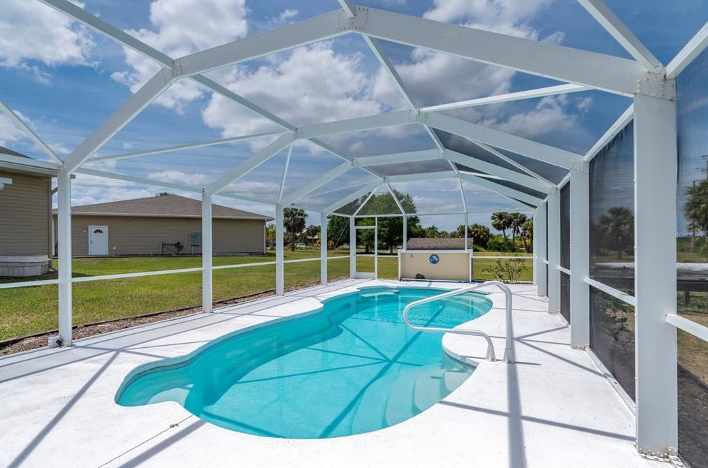 38883 Washington Loop Rd, Punta Gorda FL 33982-9532 exterior