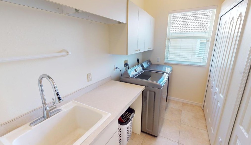 3973 San Pietro Ct, Punta Gorda FL  33950-8041 exterior