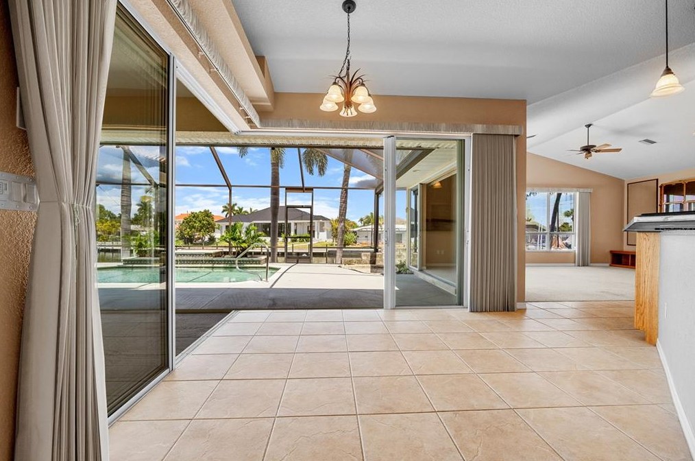 182 Gulfview Rd, Punta Gorda FL 33950-5122 exterior