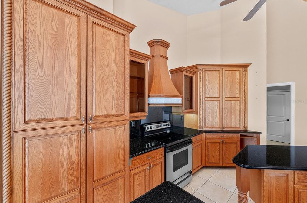 182 Gulfview Rd, Punta Gorda FL 33950-5122 exterior