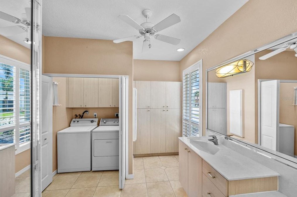 182 Gulfview Rd, Punta Gorda FL 33950-5122 exterior