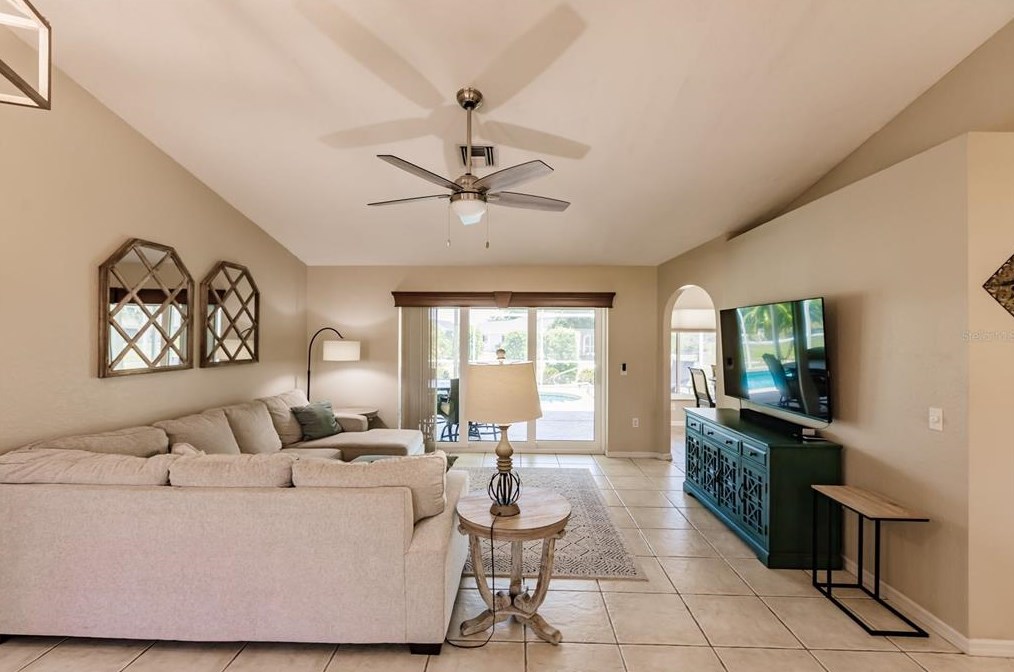 2354 Rio De Janeiro Ave, Punta Gorda FL  33983-8664 exterior