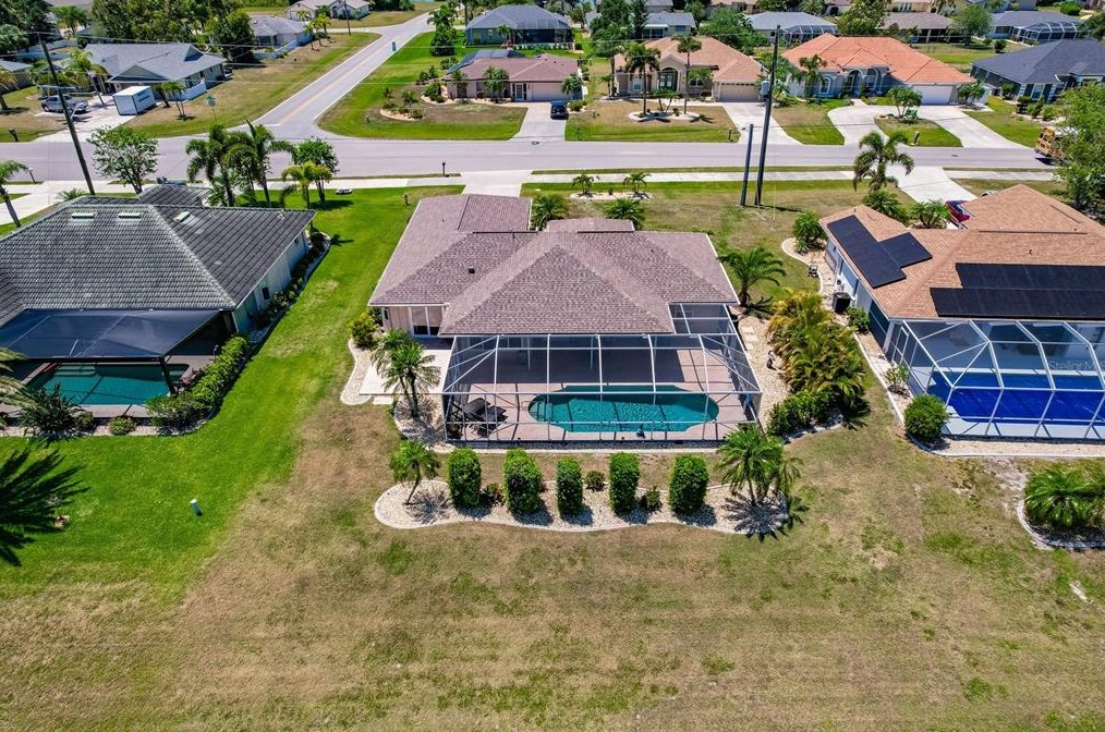 2354 Rio De Janeiro Ave, Punta Gorda FL  33983-8664 exterior